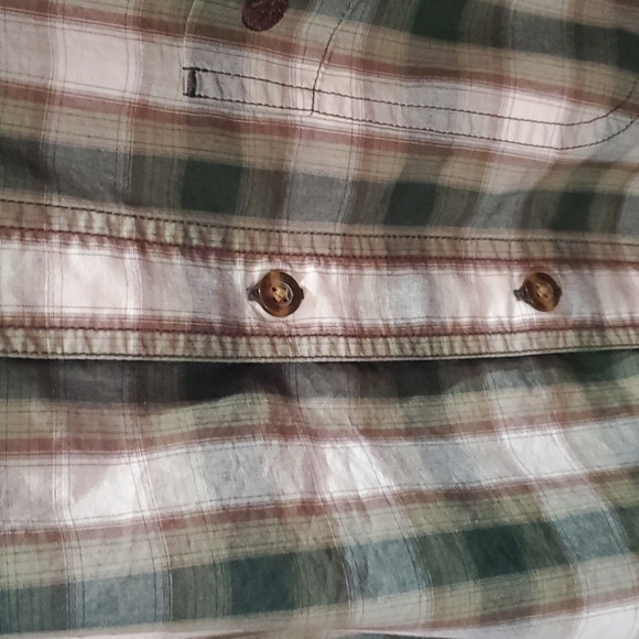 Carhartt green plaid SS button down shirt. Size small - Picture 9 of 10